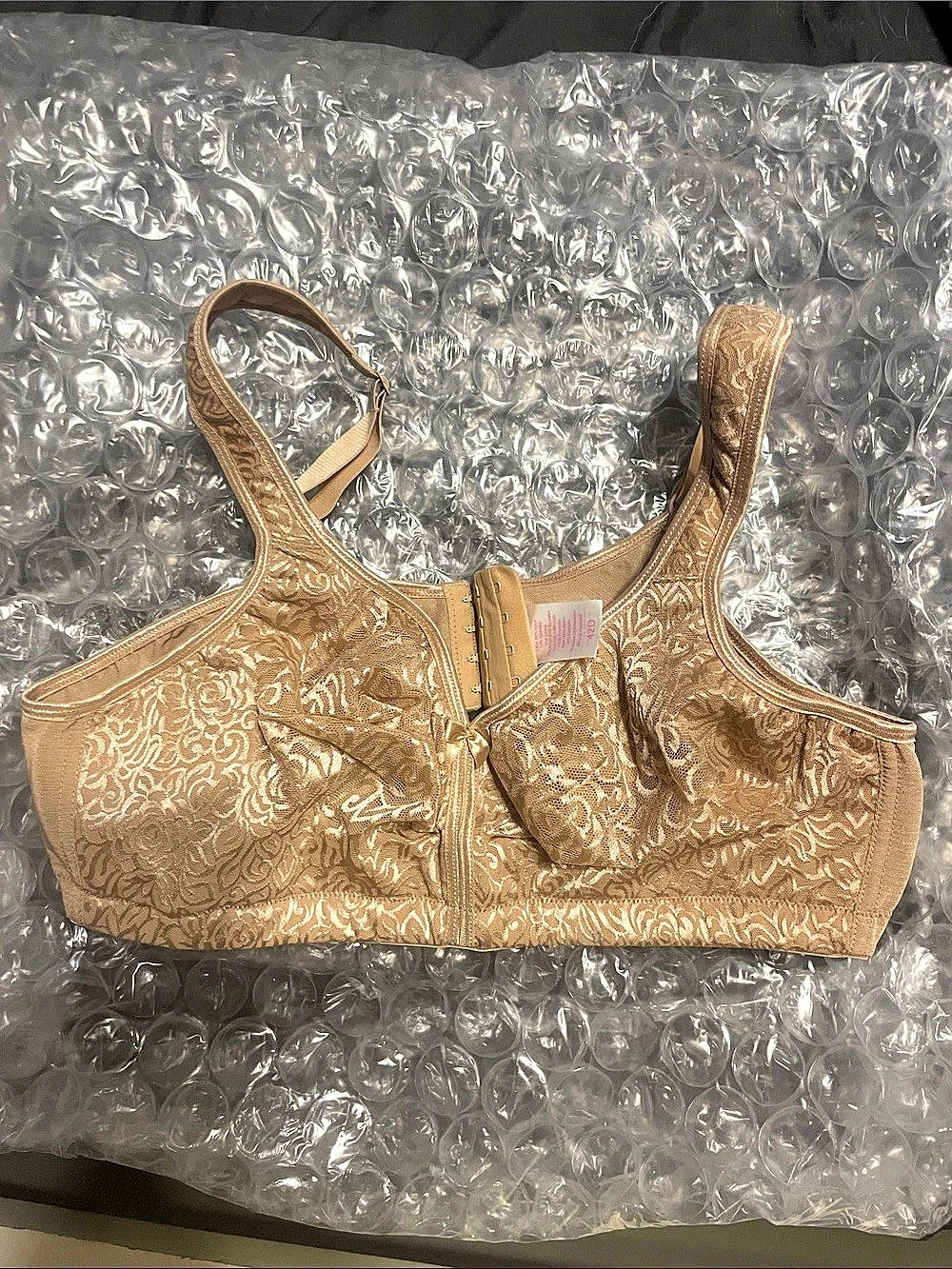Breezies Floral Lace Bra Size 42D Like New